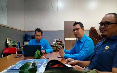 Hubungan internal warga madrasah